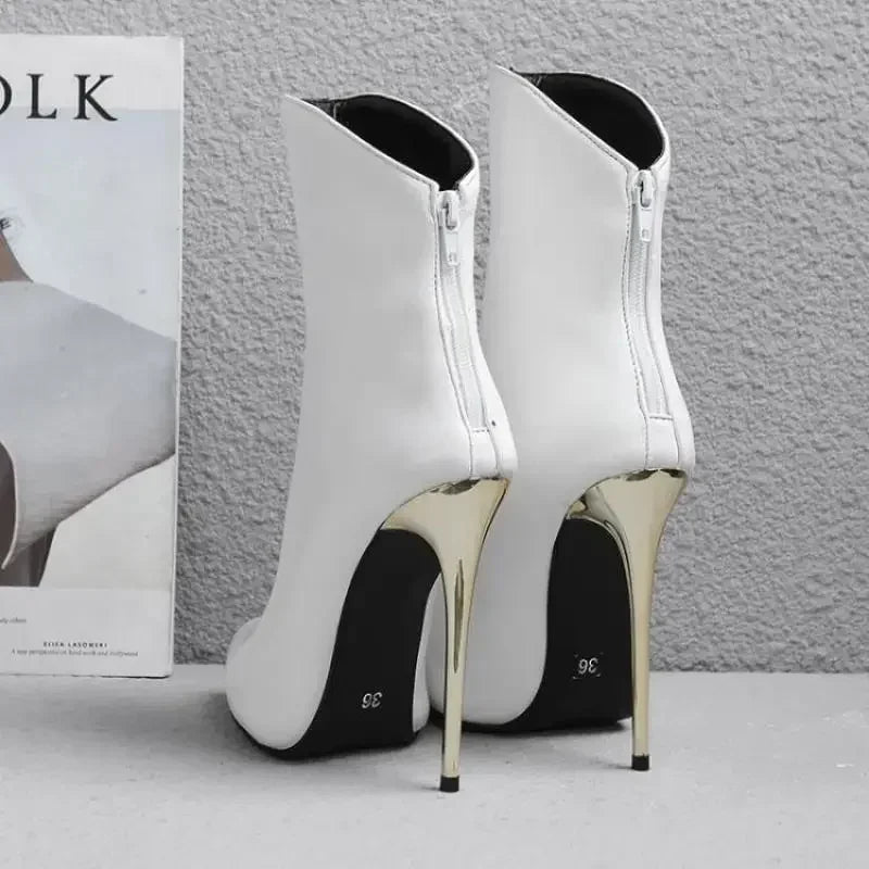 Bota Feminina Salto Fino Boca Assimétrica - Promoção De Inverno 2025