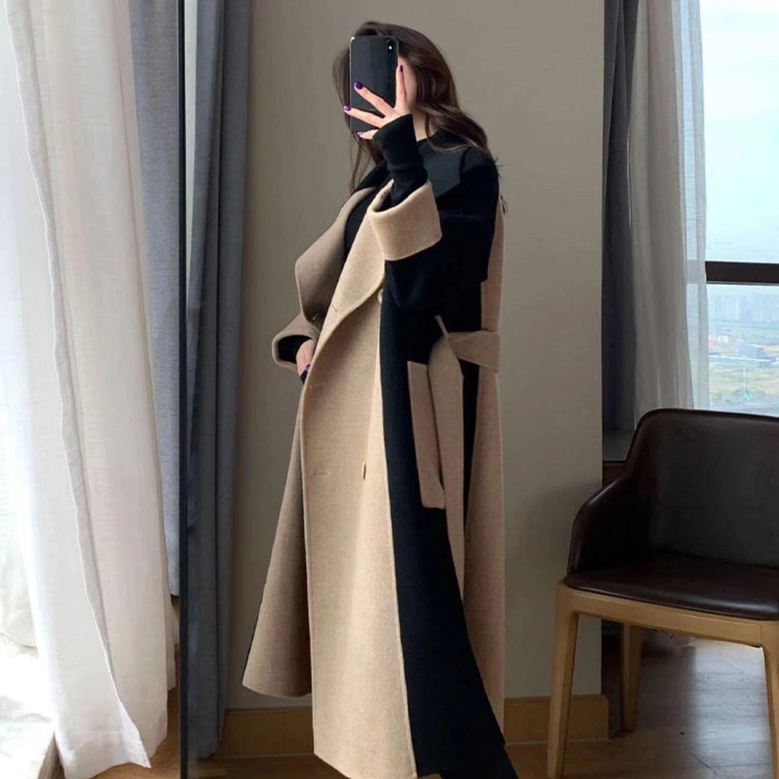 Casaco Longo Feminino Bicolor Com Cinto E Lapela - Promoção De Inverno 2025