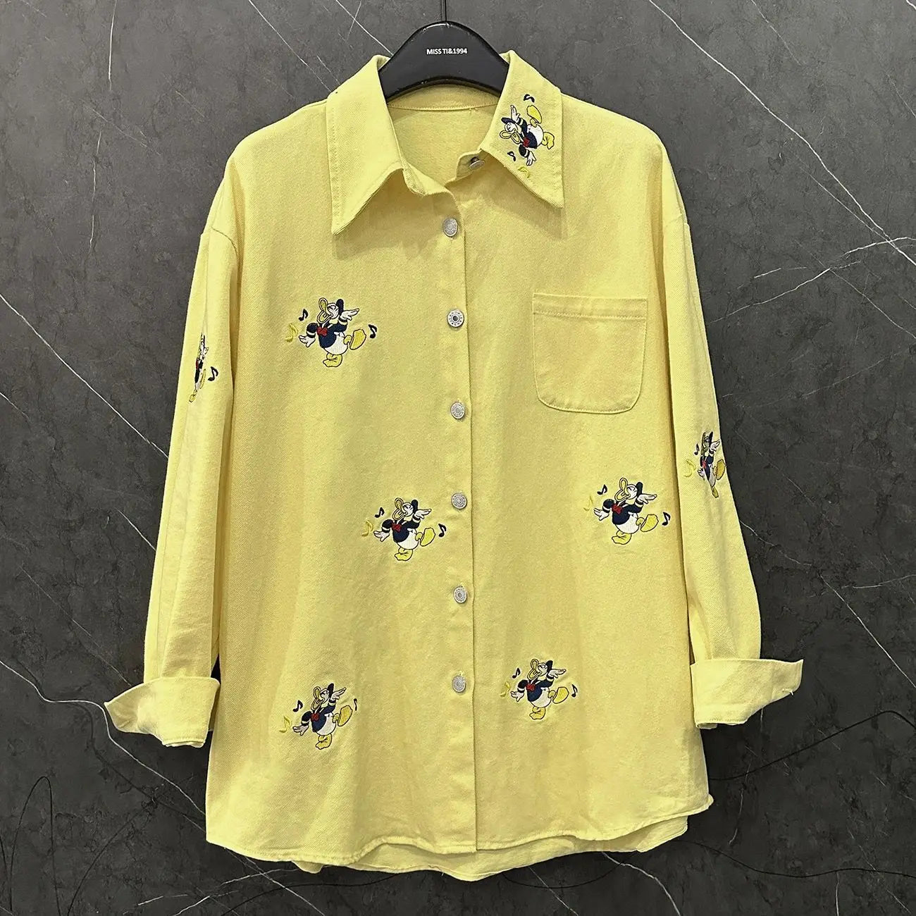 Casaco Feminino Modelo Chamise Estampada - Promoção De Inverno 2025
